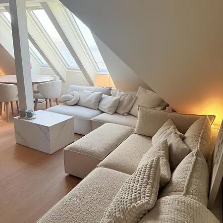 Apartamento Floor With Stunning Fjord View - Walk To Bryggen