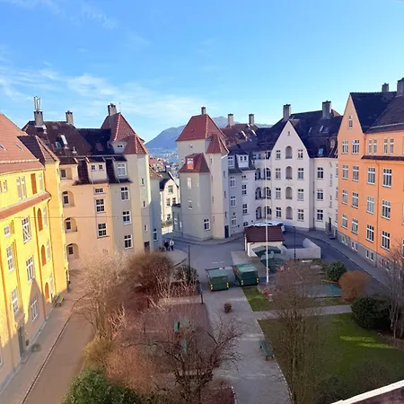 Apartamento Floor With Stunning Fjord View - Walk To Bryggen Bergen